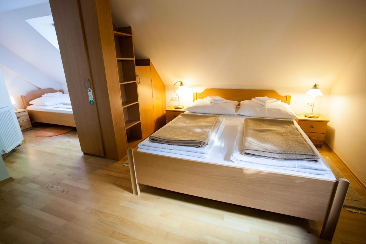 B&B Pod Skalo Kamnik Extérieur photo
