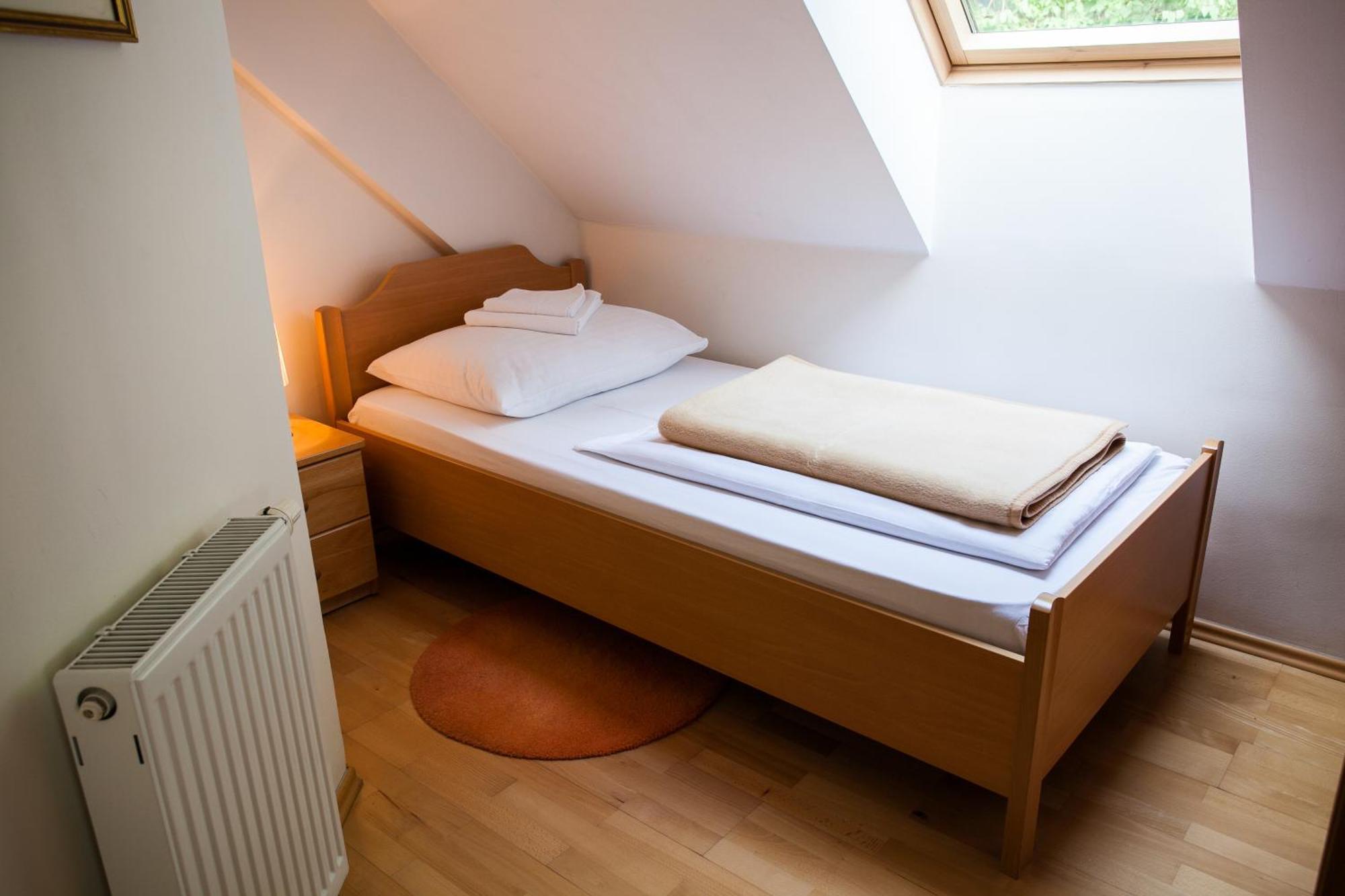 B&B Pod Skalo Kamnik Chambre photo